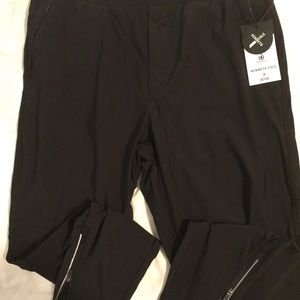 Kenneth Cole Active Tech Jogger Mens Large Brand New Unused orig. $79.
